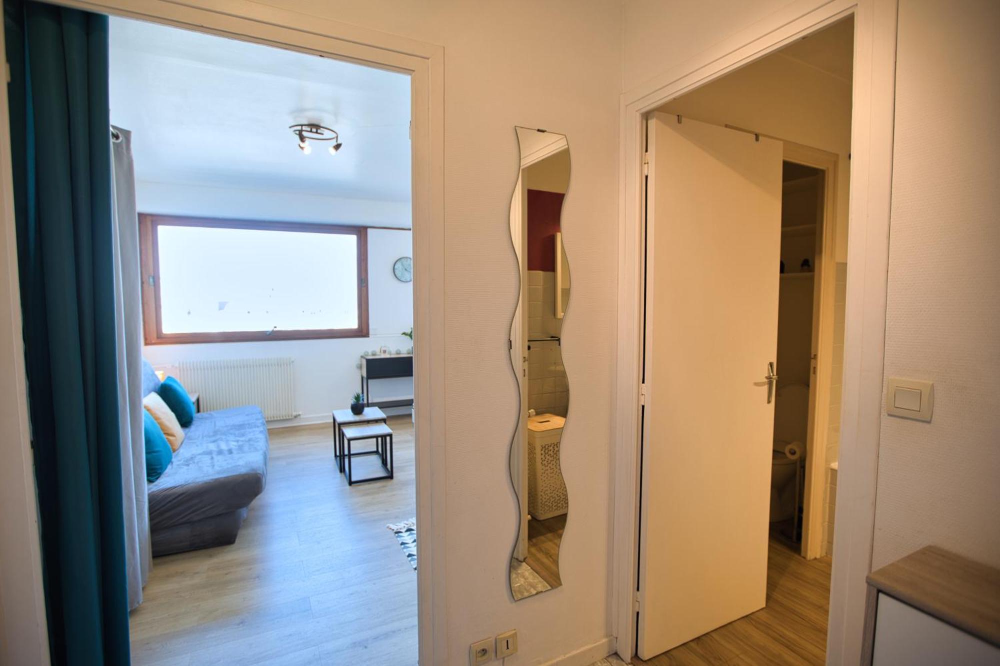 Le Sommet Citadin Avec Vue Lägenhet Annecy Exteriör bild